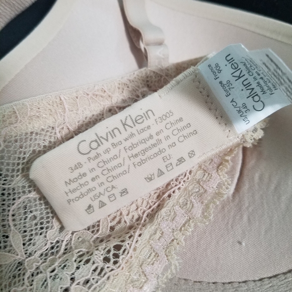 Calvin Klein push up bra - Picture 3 of 4